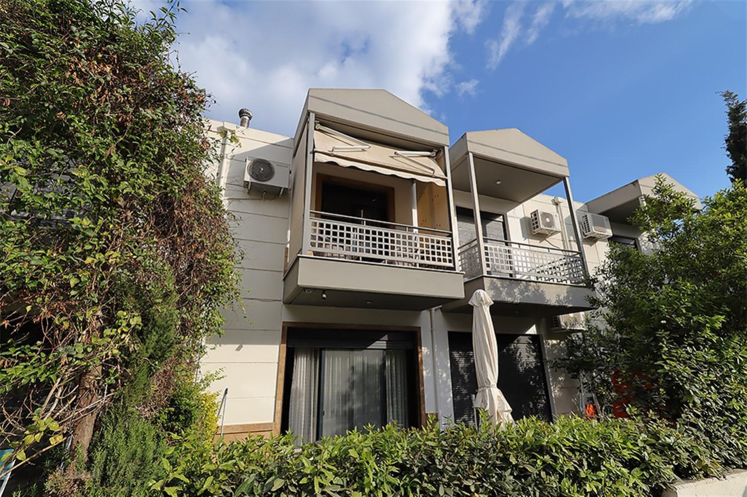Mema'S Maisonette! Néa Fókaia エクステリア 写真